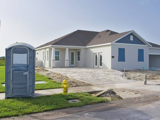 Porta potty delivery and setup in Shelburn, IN